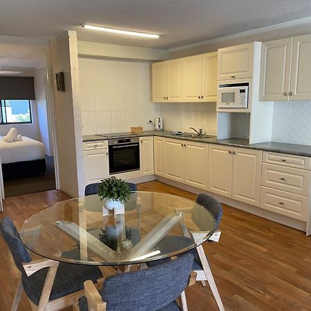 Burleigh Palms Holiday Apartments Gold Coast Buitenkant foto