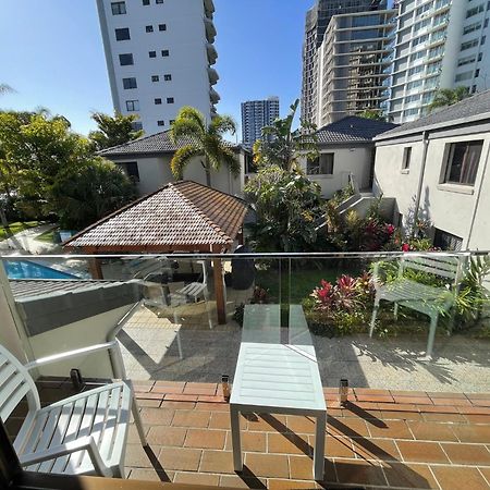 Burleigh Palms Holiday Apartments Gold Coast Buitenkant foto