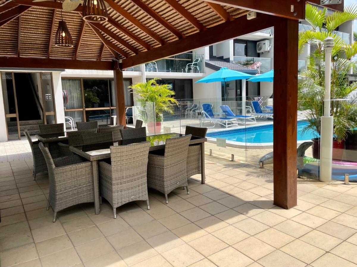 Burleigh Palms Holiday Apartments Gold Coast Buitenkant foto