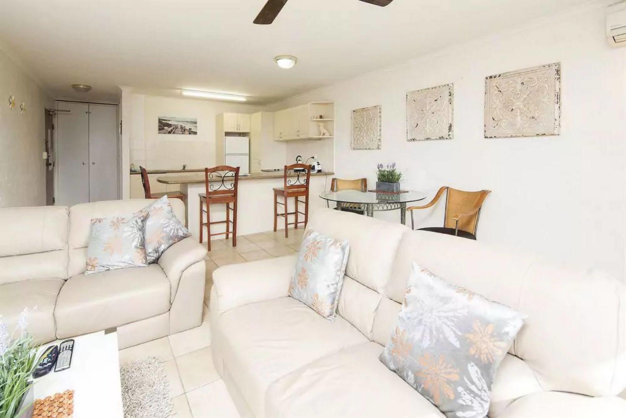 Burleigh Palms Holiday Apartments Gold Coast Buitenkant foto
