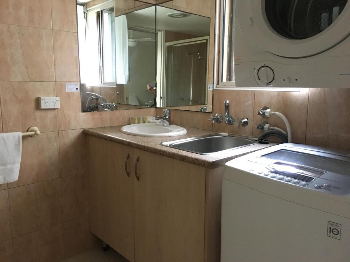 Burleigh Palms Holiday Apartments Gold Coast Buitenkant foto
